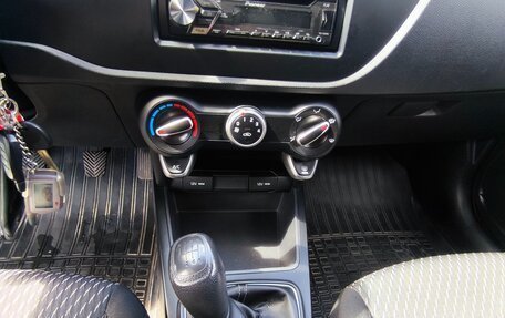 KIA Rio IV, 2018 год, 870 000 рублей, 17 фотография
