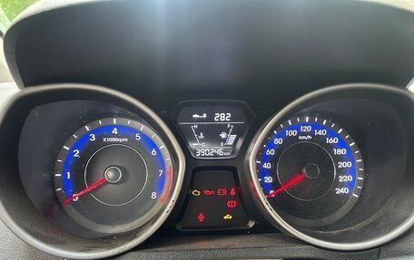 Hyundai Elantra V, 2014 год, 600 000 рублей, 6 фотография