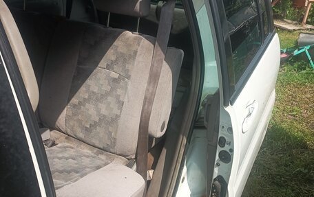 Nissan Liberty, 1999 год, 300 000 рублей, 11 фотография