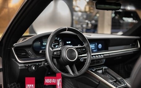 Porsche 911, 2023 год, 79 999 992 рублей, 24 фотография
