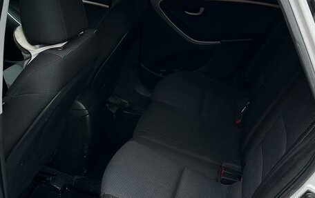 Hyundai i30 II рестайлинг, 2012 год, 900 000 рублей, 4 фотография