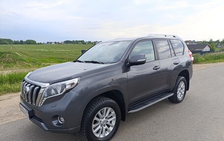 Toyota Land Cruiser Prado 150 рестайлинг 2, 2014 год, 3 450 000 рублей, 9 фотография