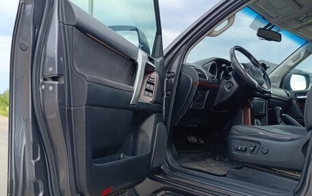 Toyota Land Cruiser Prado 150 рестайлинг 2, 2014 год, 3 450 000 рублей, 14 фотография