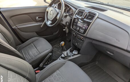 Renault Sandero II рестайлинг, 2014 год, 720 000 рублей, 19 фотография