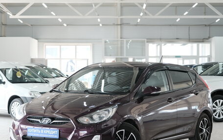 Hyundai Solaris II рестайлинг, 2012 год, 1 049 000 рублей, 3 фотография