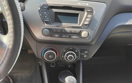 KIA Rio III рестайлинг, 2014 год, 1 240 000 рублей, 11 фотография