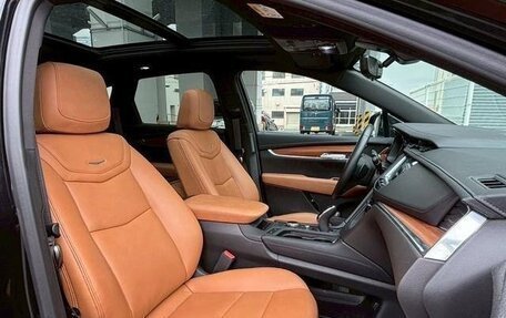 Cadillac XT5 I рестайлинг, 2022 год, 3 852 000 рублей, 10 фотография
