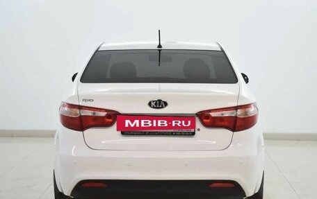 KIA Rio III рестайлинг, 2015 год, 795 000 рублей, 3 фотография