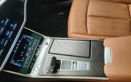 Audi A6, 2019 год, 3 600 000 рублей, 16 фотография