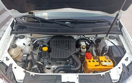 Renault Logan II, 2014 год, 1 050 000 рублей, 11 фотография