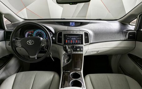 Toyota Venza I, 2010 год, 1 455 000 рублей, 10 фотография