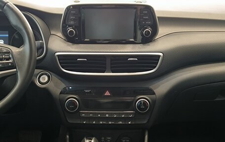 Hyundai Tucson III, 2018 год, 2 250 000 рублей, 15 фотография