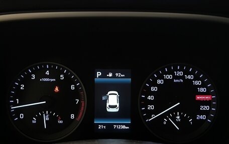Hyundai Tucson III, 2018 год, 2 250 000 рублей, 13 фотография
