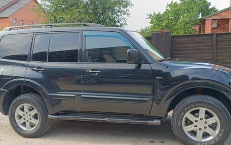 Mitsubishi Montero III, 2004 год, 720 000 рублей, 2 фотография