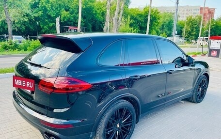 Porsche Cayenne III, 2017 год, 4 499 999 рублей, 7 фотография