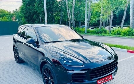 Porsche Cayenne III, 2017 год, 4 499 999 рублей, 4 фотография