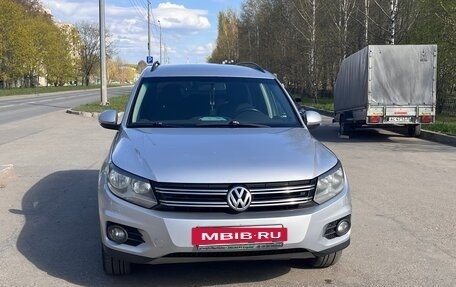 Volkswagen Tiguan I, 2012 год, 1 225 000 рублей, 2 фотография