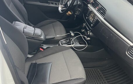 KIA Rio IV, 2019 год, 990 000 рублей, 14 фотография