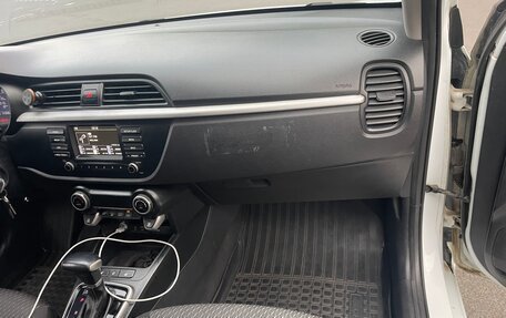 KIA Rio IV, 2019 год, 990 000 рублей, 16 фотография