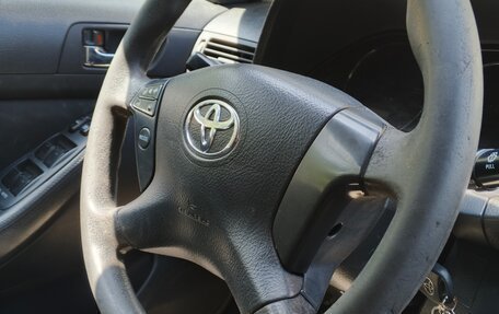 Toyota Avensis III рестайлинг, 2008 год, 590 000 рублей, 6 фотография