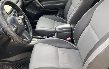 Toyota RAV4, 2003 год, 870 000 рублей, 6 фотография