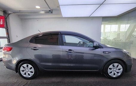 KIA Rio III рестайлинг, 2015 год, 999 000 рублей, 5 фотография