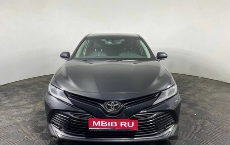 Toyota Camry, 2020 год, 3 050 000 рублей, 2 фотография