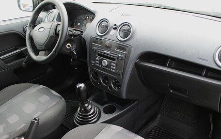 Ford Fusion I, 2006 год, 330 000 рублей, 3 фотография