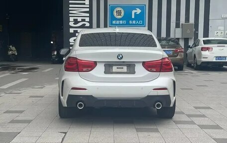 BMW 1 серия, 2020 год, 1 420 000 рублей, 16 фотография
