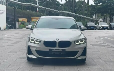 BMW 1 серия, 2020 год, 1 420 000 рублей, 15 фотография