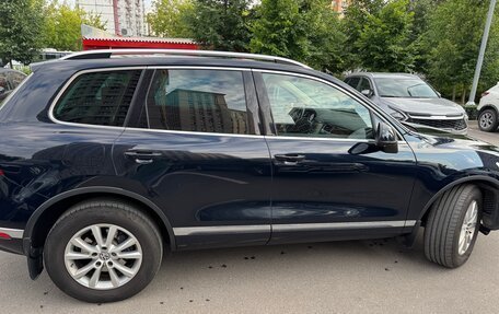 Volkswagen Touareg III, 2015 год, 3 300 000 рублей, 3 фотография