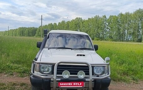 Mitsubishi Pajero III рестайлинг, 1996 год, 699 000 рублей, 7 фотография
