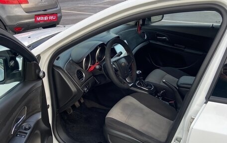 Chevrolet Cruze II, 2011 год, 650 000 рублей, 7 фотография