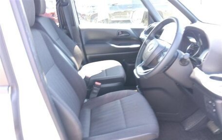 Toyota Voxy, 2024 год, 3 185 000 рублей, 6 фотография