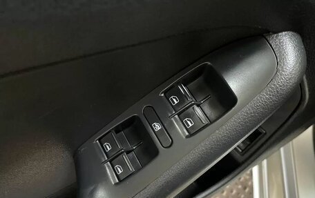 Volkswagen Jetta VI, 2011 год, 859 000 рублей, 9 фотография