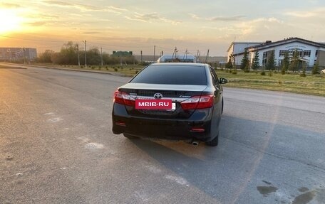 Toyota Camry, 2012 год, 1 400 000 рублей, 4 фотография