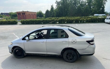 Honda Fit Aria, 2003 год, 300 000 рублей, 4 фотография