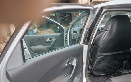 Volkswagen Polo VI (EU Market), 2012 год, 630 000 рублей, 8 фотография