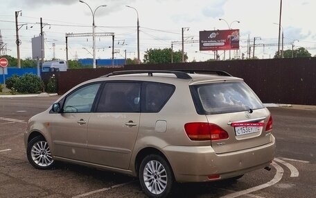 Toyota Picnic II, 2002 год, 670 000 рублей, 3 фотография