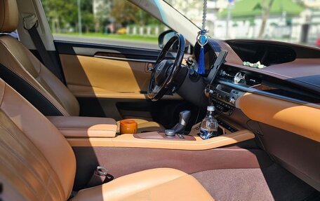 Lexus ES VII, 2015 год, 2 500 000 рублей, 5 фотография