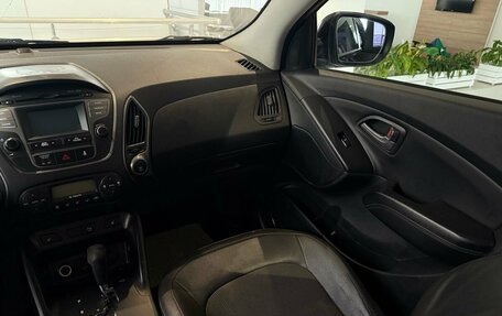 Hyundai ix35 I рестайлинг, 2014 год, 1 150 000 рублей, 19 фотография