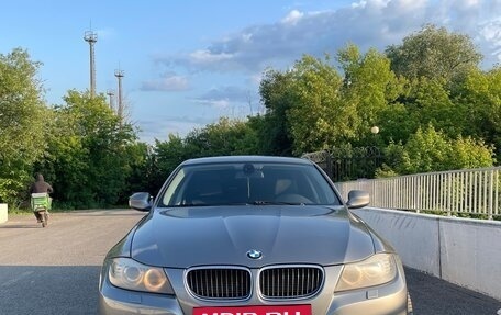 BMW 3 серия, 2010 год, 1 500 000 рублей, 2 фотография