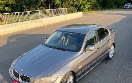 BMW 3 серия, 2010 год, 1 500 000 рублей, 8 фотография