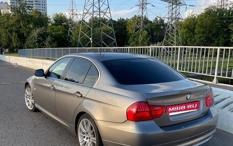 BMW 3 серия, 2010 год, 1 500 000 рублей, 16 фотография