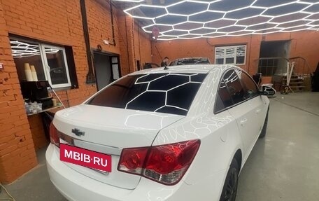 Chevrolet Cruze II, 2011 год, 820 000 рублей, 3 фотография