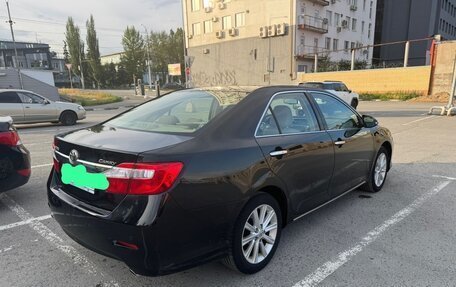 Toyota Camry, 2013 год, 1 850 000 рублей, 3 фотография