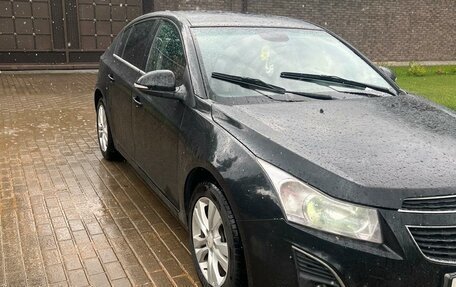 Chevrolet Cruze II, 2013 год, 900 000 рублей, 3 фотография