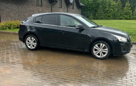Chevrolet Cruze II, 2013 год, 900 000 рублей, 13 фотография