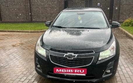 Chevrolet Cruze II, 2013 год, 900 000 рублей, 6 фотография