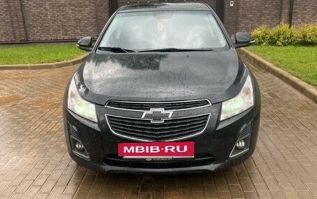 Chevrolet Cruze II, 2013 год, 900 000 рублей, 15 фотография